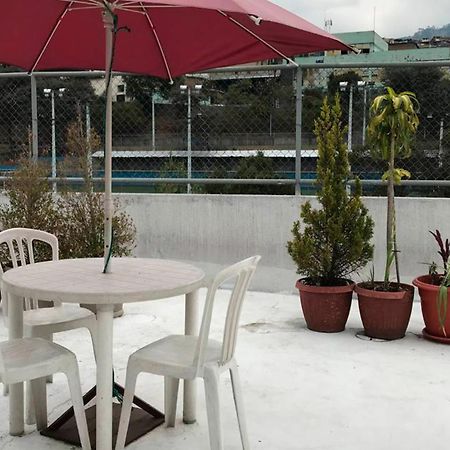 Tin House Quito Hotel Exterior foto